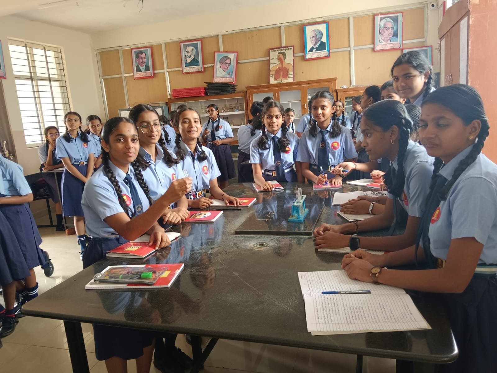 Vishwachetana College Students